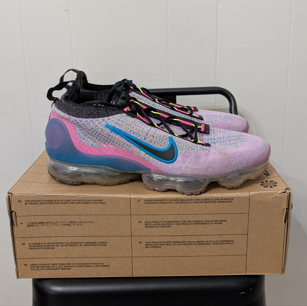 Nike Women's Vapormax Flyknit Used Size 11